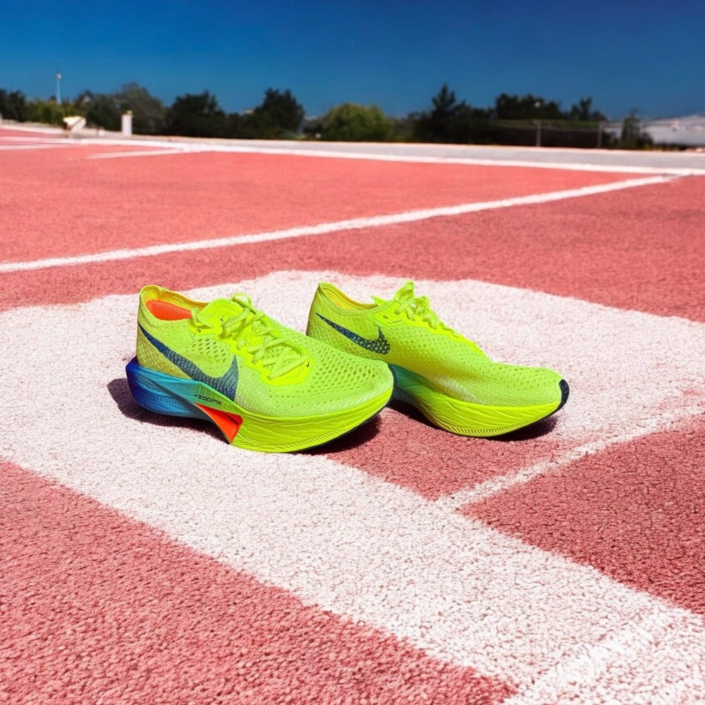 Nike VaporZoom Fly 3 Volt